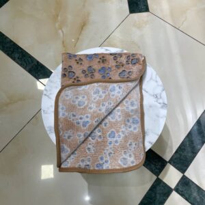 рушник коричневий з лапками Л
