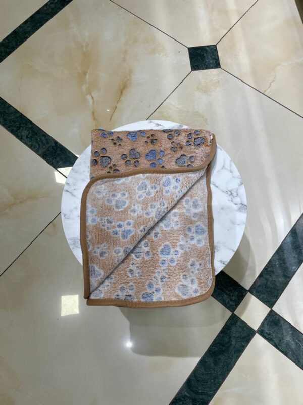 рушник коричневий з лапками Л
