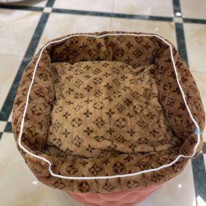 Лежанка для собак та котів Стиль класу люкс хутряна - Лежанки - uPet Shop магазин зоотоварів - преміум одяг та аксесуари для ваших улюбленців, собак та котів