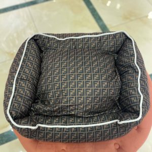 Лежанка для собак та котів Стиль класу люкс коричнева - Лежанки - uPet Shop магазин зоотоварів - преміум одяг та аксесуари для ваших улюбленців, собак та котів