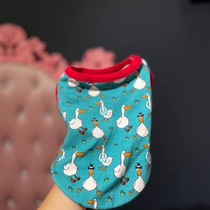 Футболка без рукавів блакитна з червоною резинкою S - Футболки - uPet Shop Інтернет-магазин зоотоварів — преміум одяг та аксесуари для ваших улюбленців, собак та котів