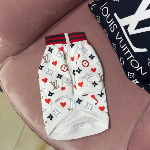 Куртка для собак і кішок Стиль класу люкс біла - Куртки - uPet Shop магазин зоотоварів - преміум одяг та аксесуари для ваших улюбленців, собак та котів