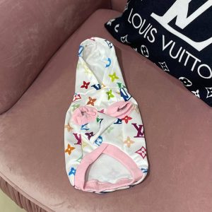 Кофта для собак Стиль класу люкс біла з капюшоном - Кофти - uPet Shop магазин зоотоварів - преміум одяг та аксесуари для ваших улюбленців, собак та котів