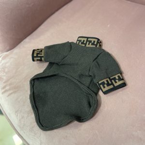 Гольф Стиль класу Fendi сірий S - Гольфи - uPet Shop магазин зоотоварів - преміум одяг та аксесуари для ваших улюбленців, собак та котів