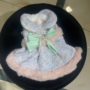 Тепле платя з зеленим бантиком